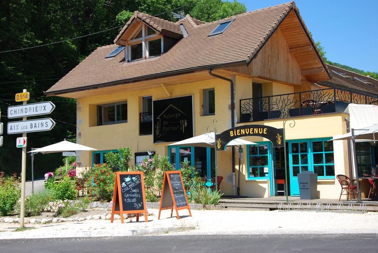 شانا Auberge De Portout المظهر الخارجي الصورة